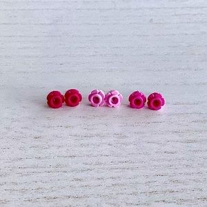 New set of 3 auth LEGO  flower set.